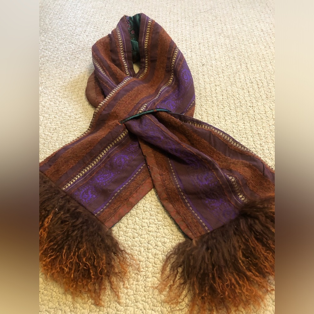 Shaw/scarf - Picture 2 of 4